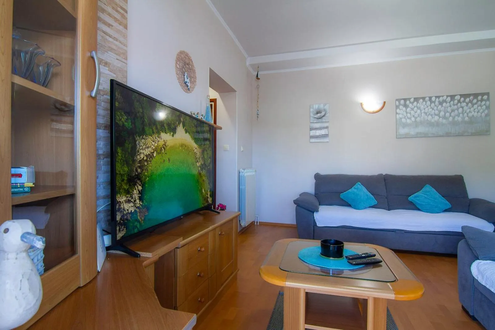 Apartments Frankica Palit