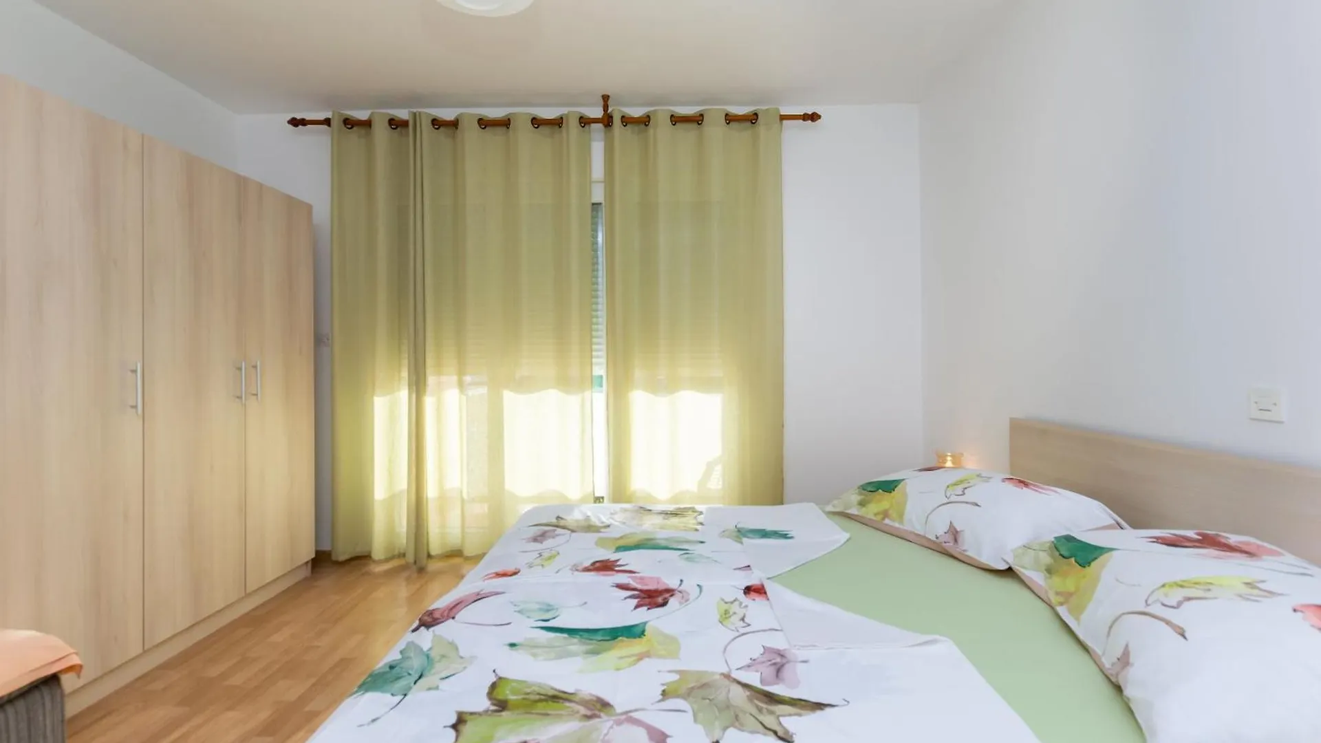 Apartments Frankica Palit Horvátország