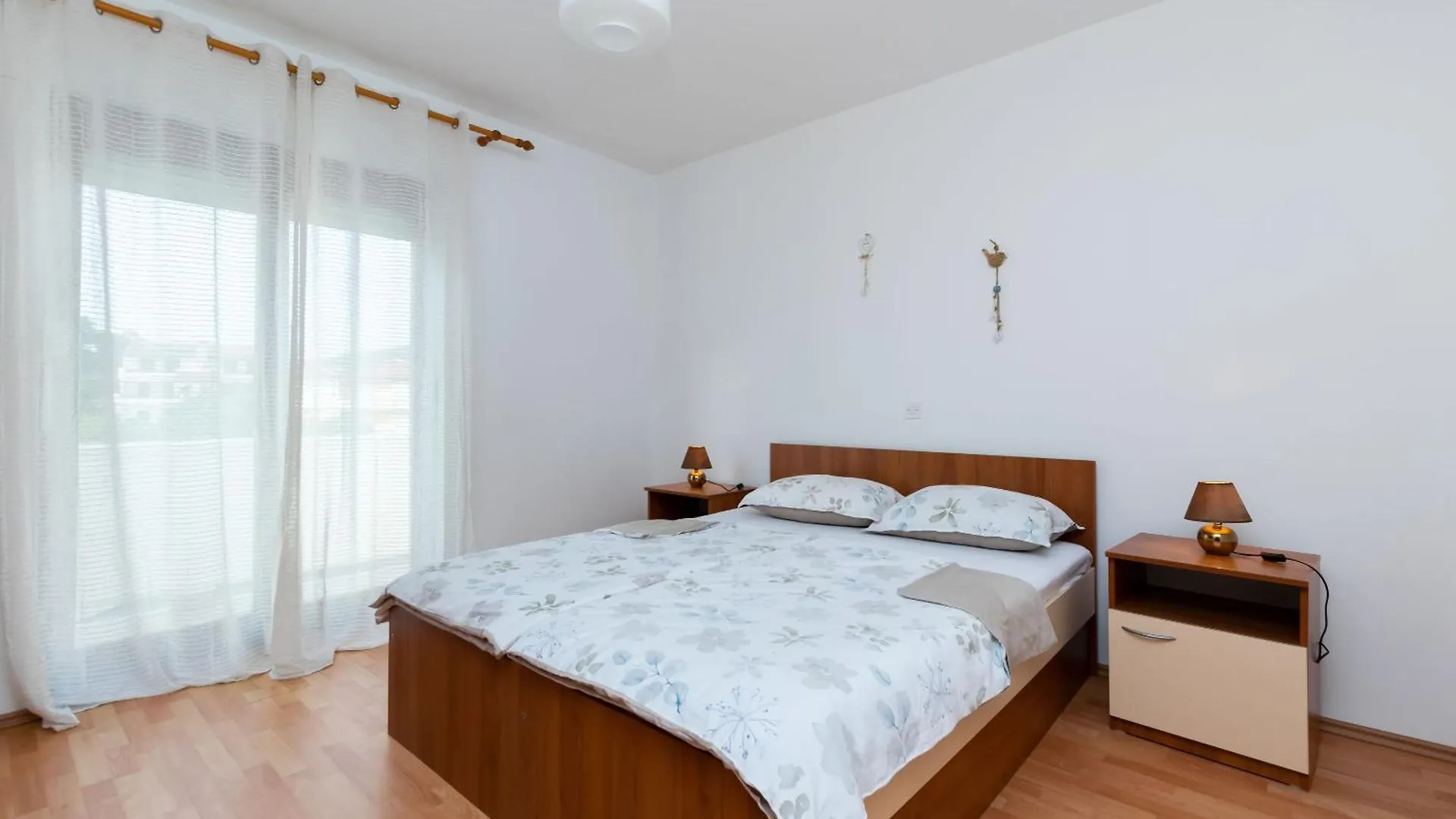 Apartments Frankica Palit Horvátország