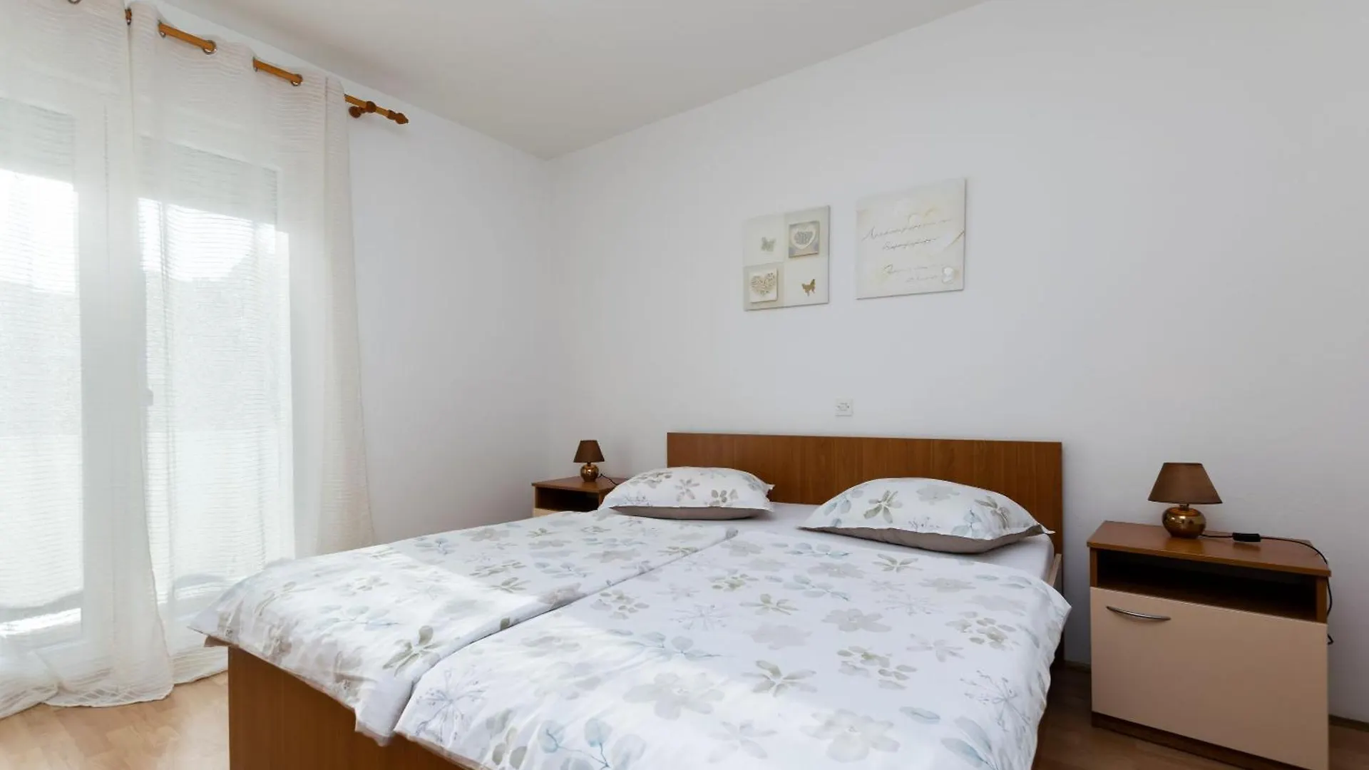 Apartments Frankica Palit 0*,  Horvátország